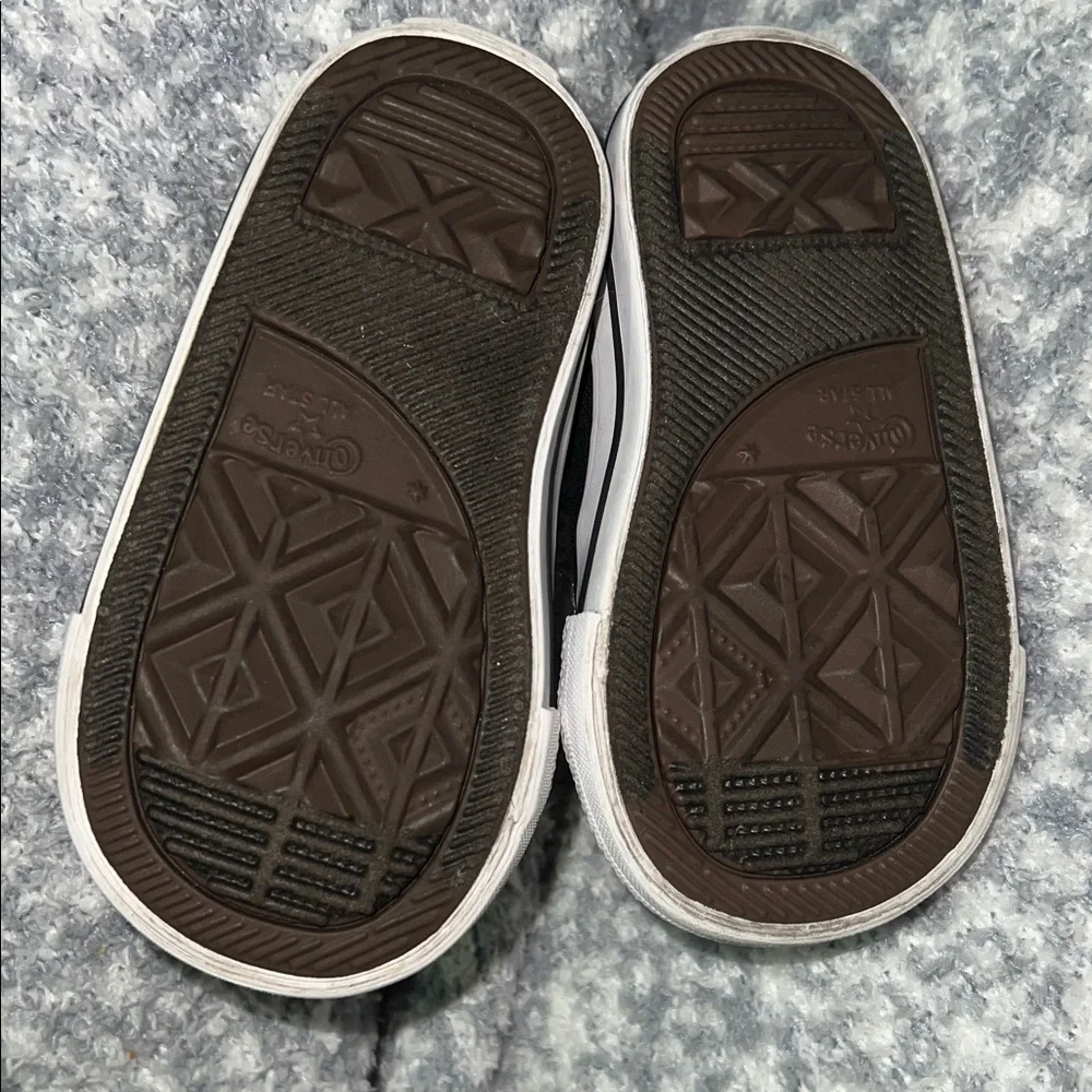 Converse classic sneakers